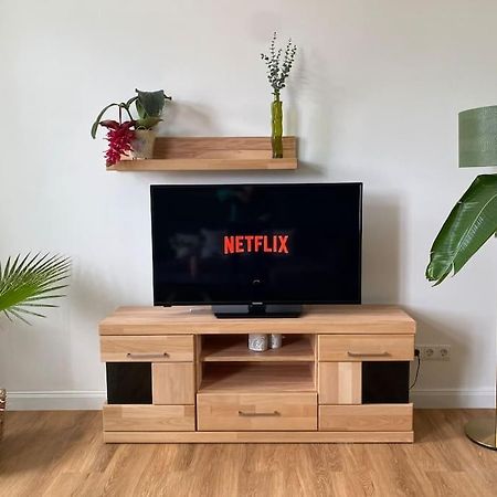 2-Zimmer Zentral In Ferdinandshof, Wlan Modern 外观 照片